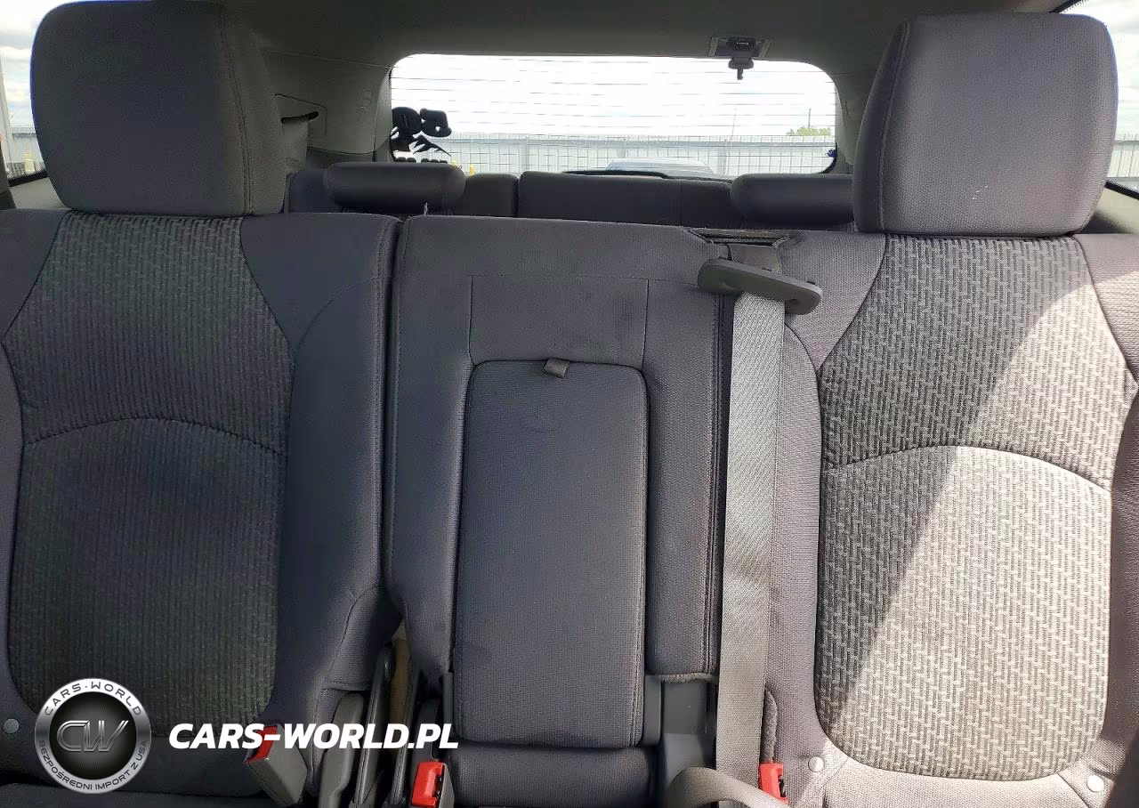 2012 Chevrolet Traverse Ls VIN:1GNKRFED2CJ147035 - 10