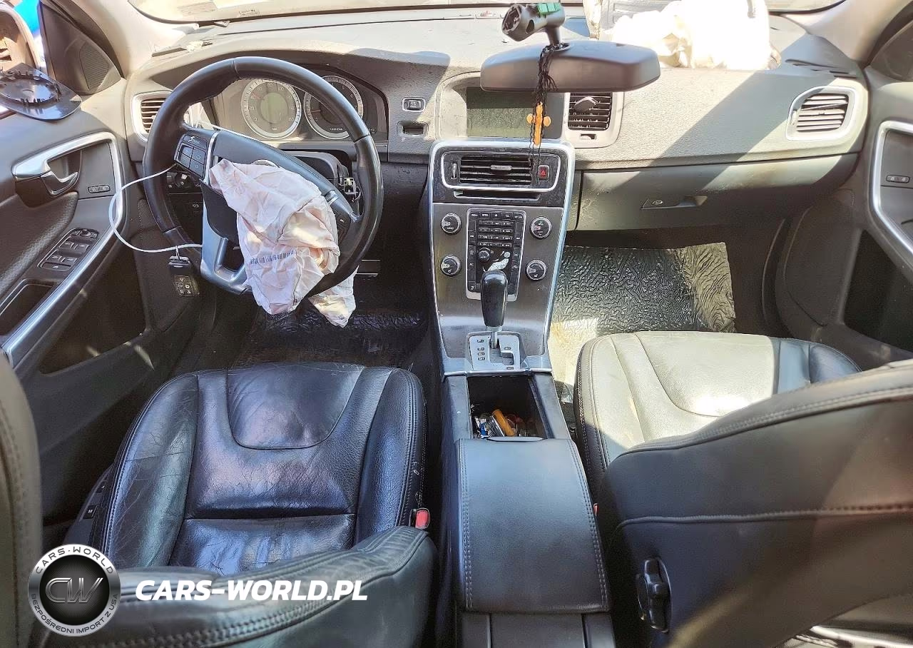 2012 Volvo S60 VIN:YV1622FSXC2049573 - 8