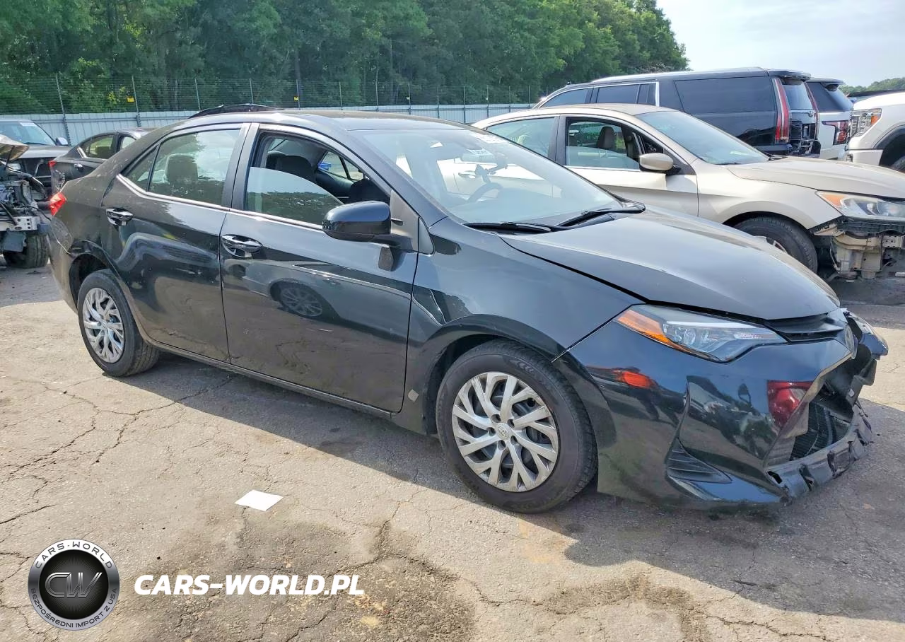 2019 Toyota Corolla Le VIN:5YFBURHE9KP902589 - 4