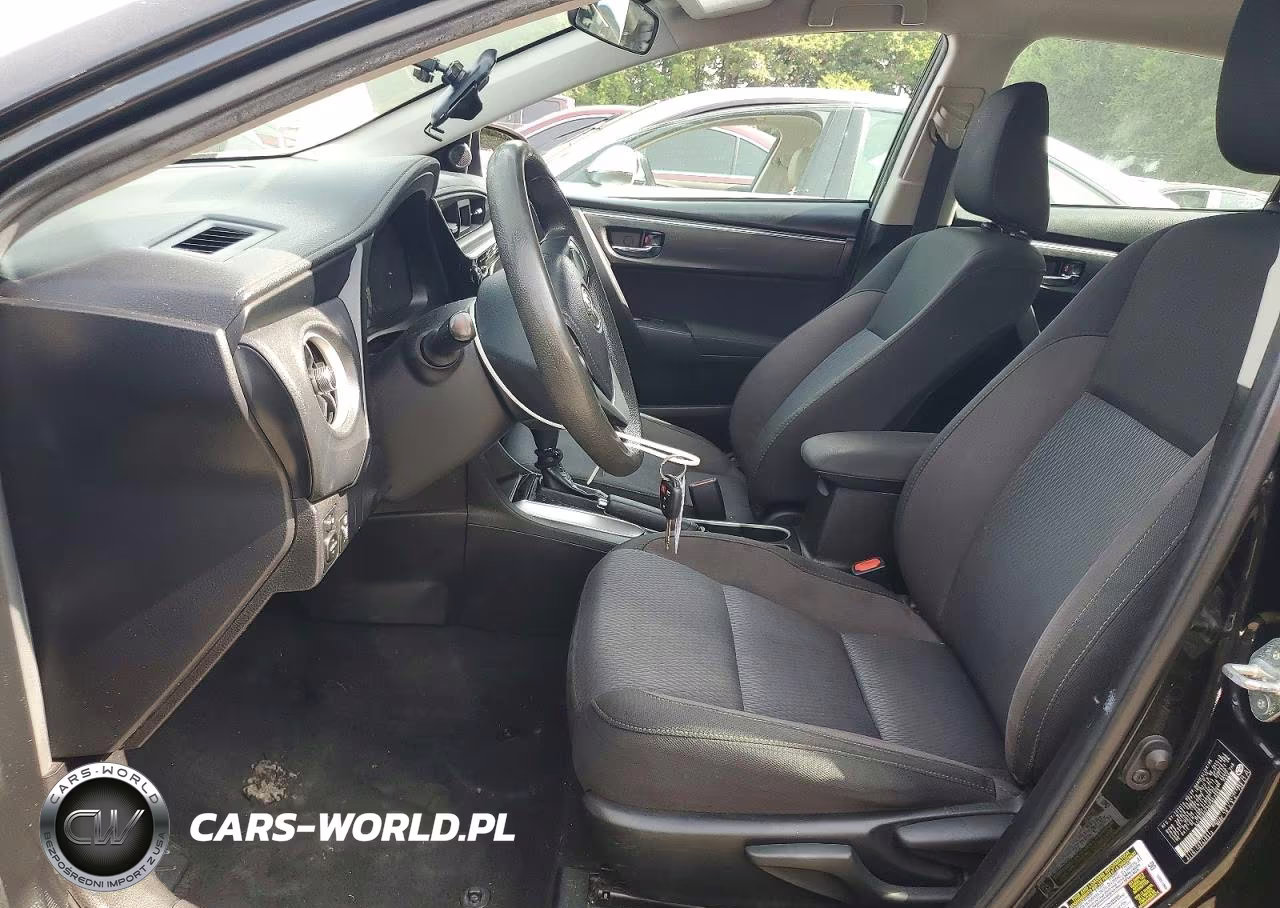2019 Toyota Corolla Le VIN:5YFBURHE9KP902589 - 7
