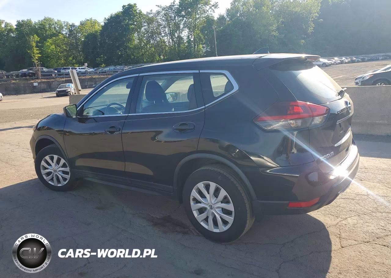 2019 Nissan Rogue S VIN:KNMAT2MV5KP504096 - 2