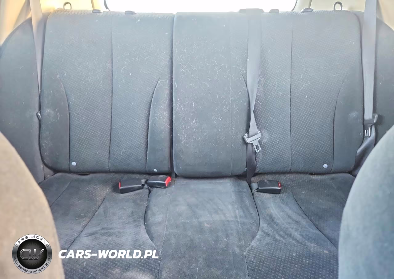 2011 Nissan Versa 1.8 S VIN:3N1BC1CP2BL402349 - 10