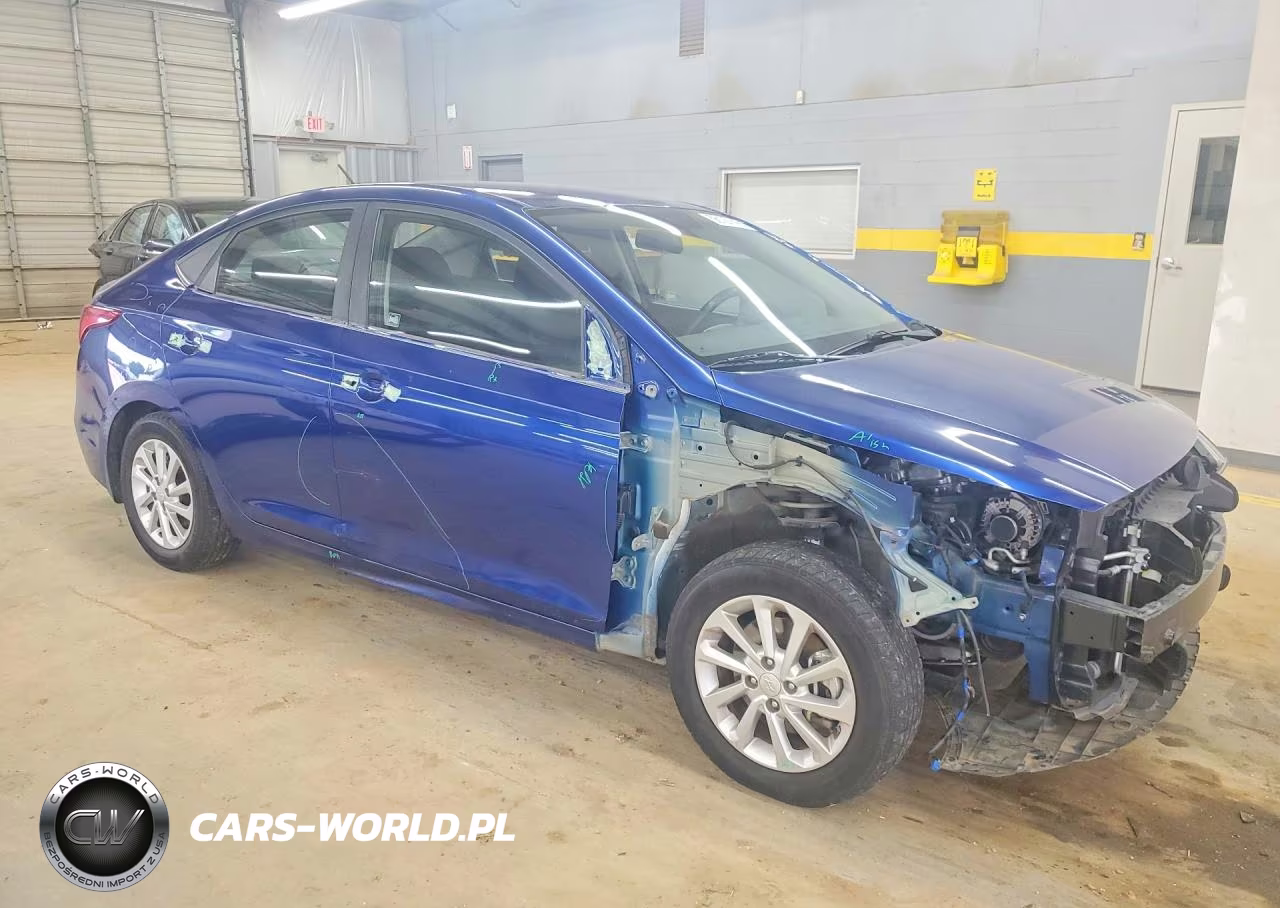 2019 Hyundai Accent Sel VIN:3KPC24A3XKE073832 - 4