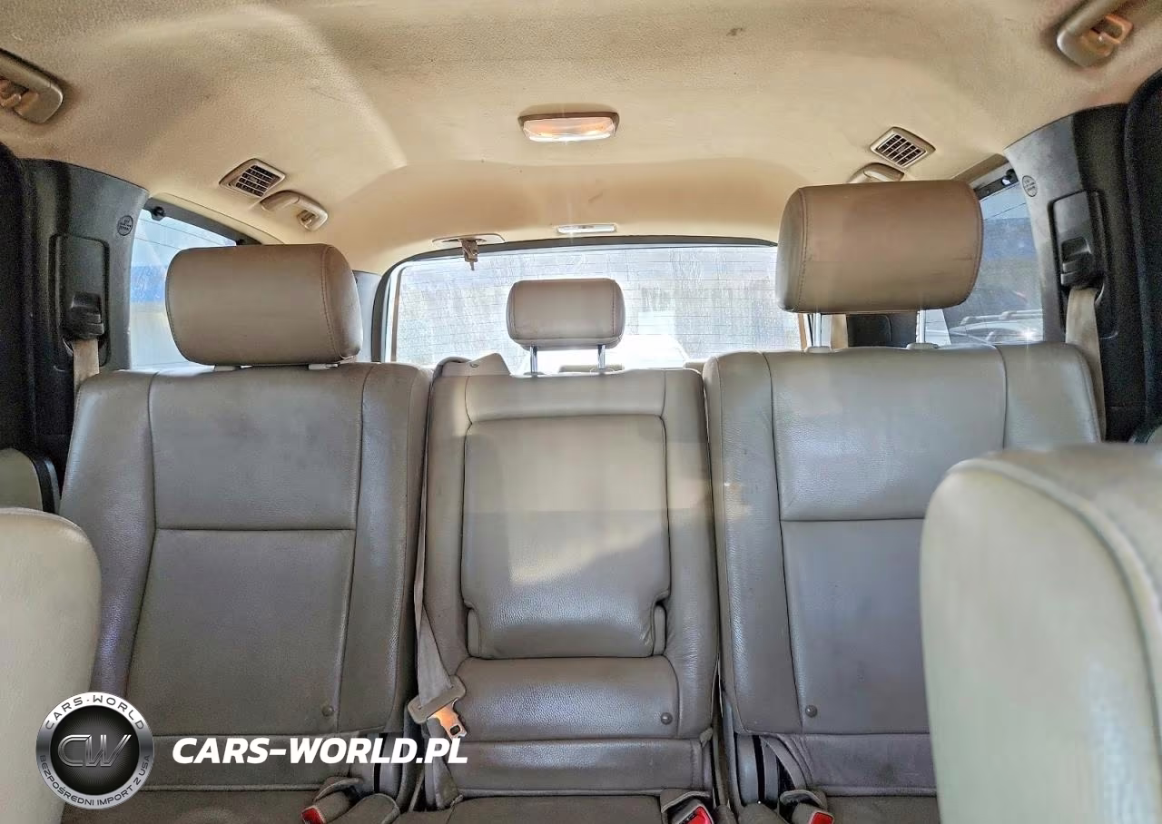 2011 Toyota Sequoia Limited VIN:5TDJY5G12BS045644 - 10