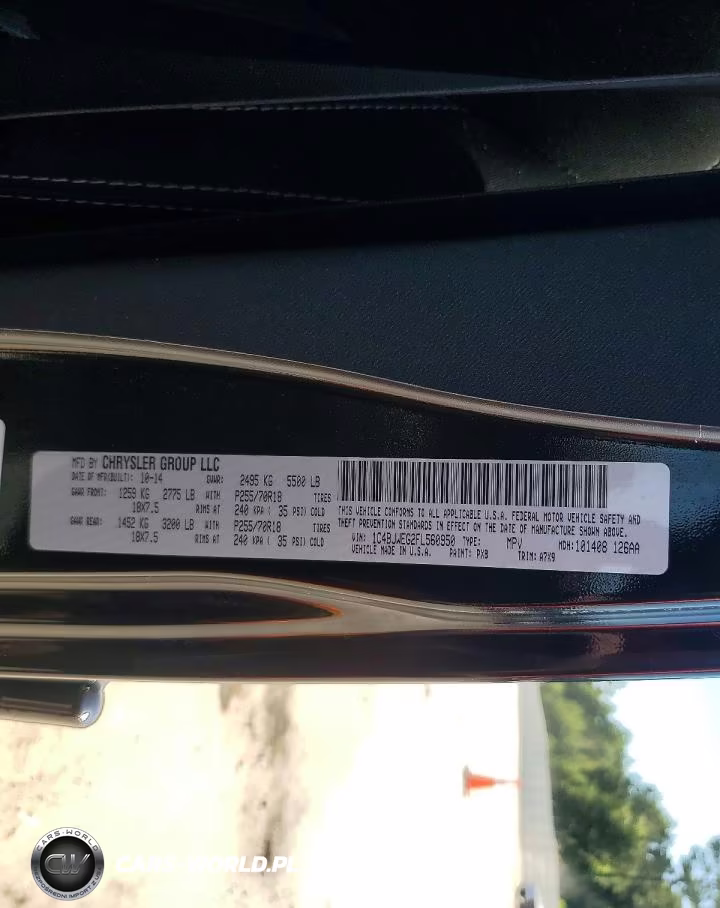 2015 Jeep Wrangler Unlimited Sahara VIN:1C4BJWEG2FL560950 - 13