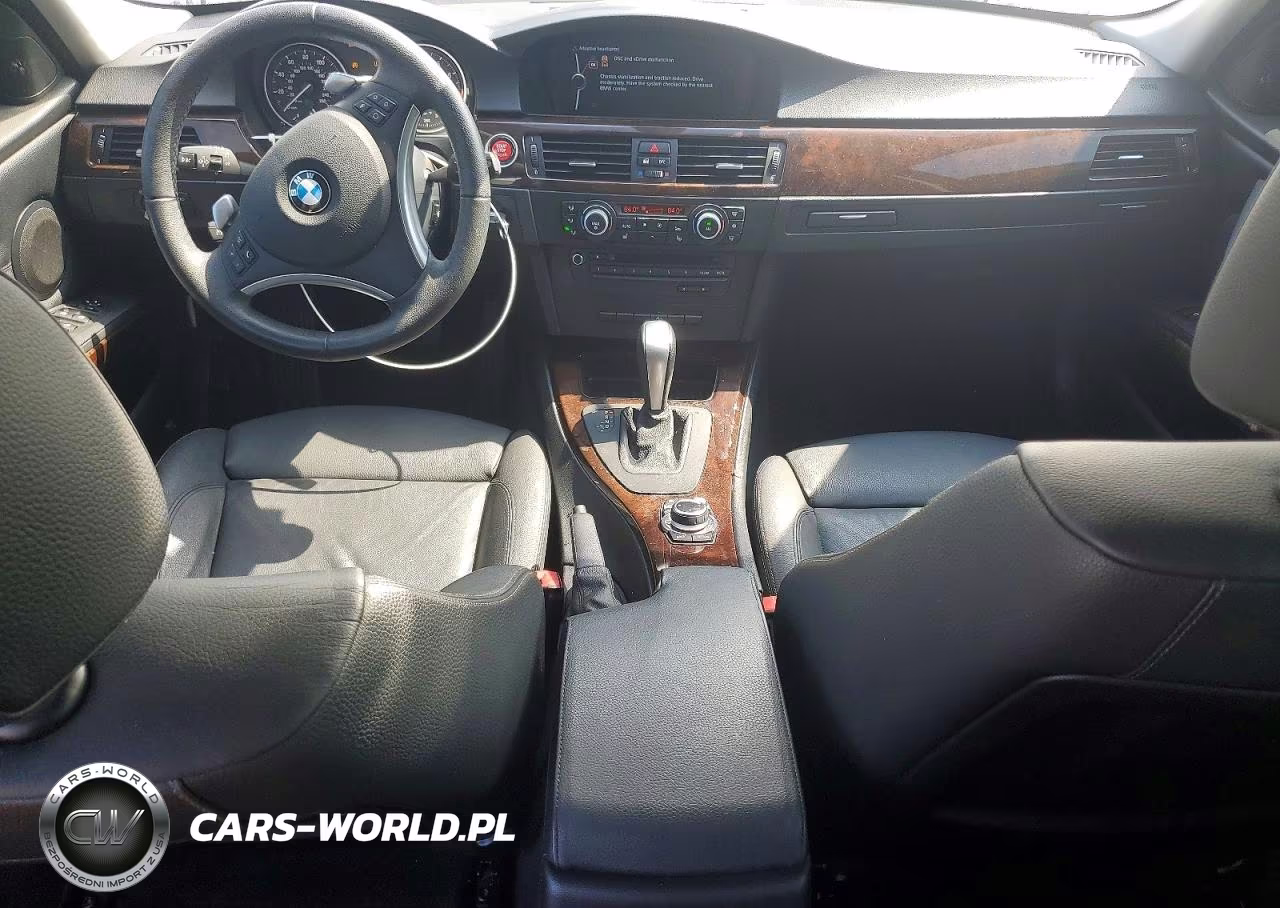 2010 BMW 335 Xi VIN:WBAPL3C55AA407996 - 8