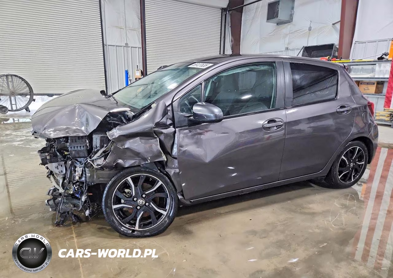 2016 Toyota Yaris 5-Door Se