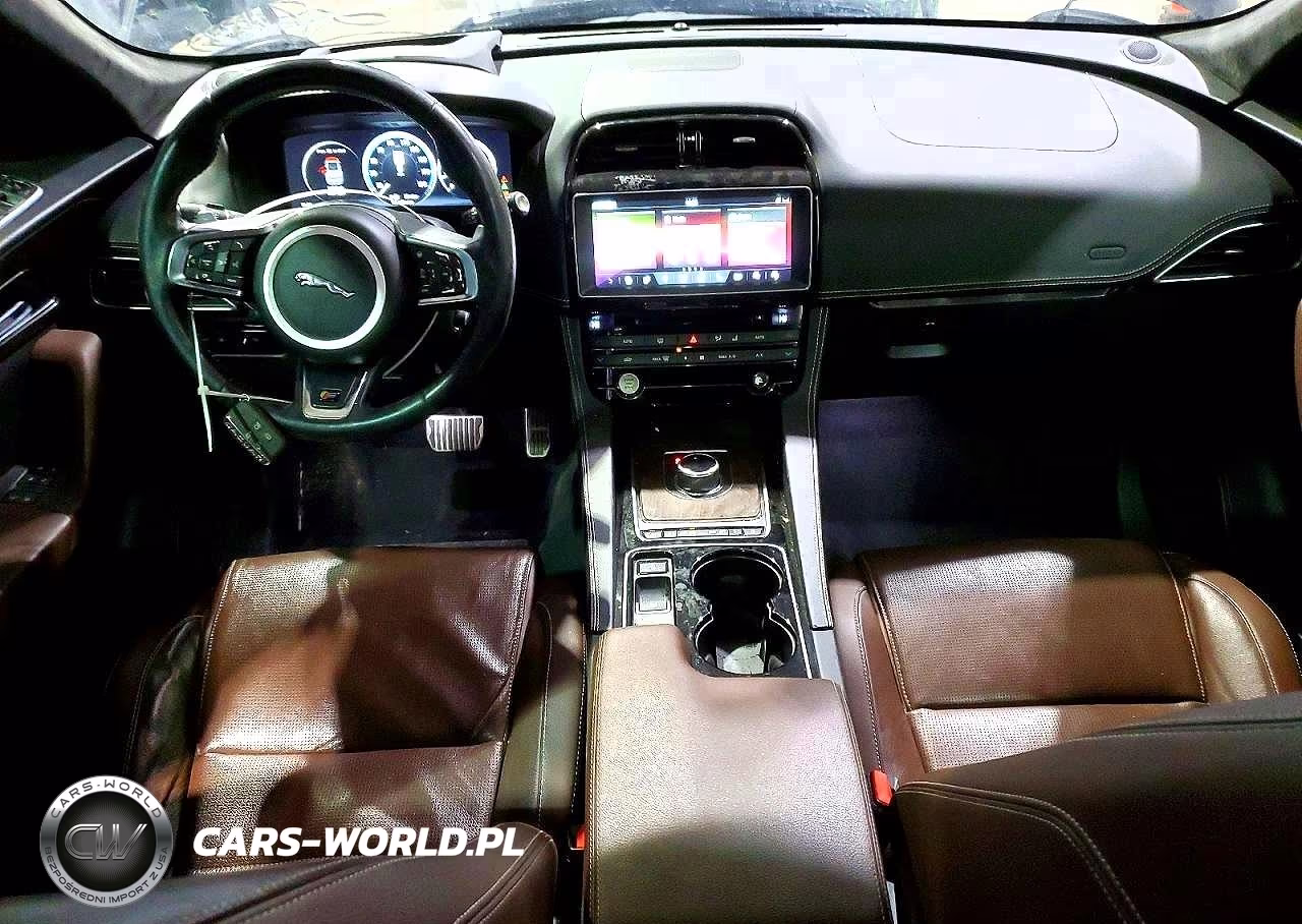 2017 Jaguar F-Pace S VIN:SADCM2BVXHA088233 - 8