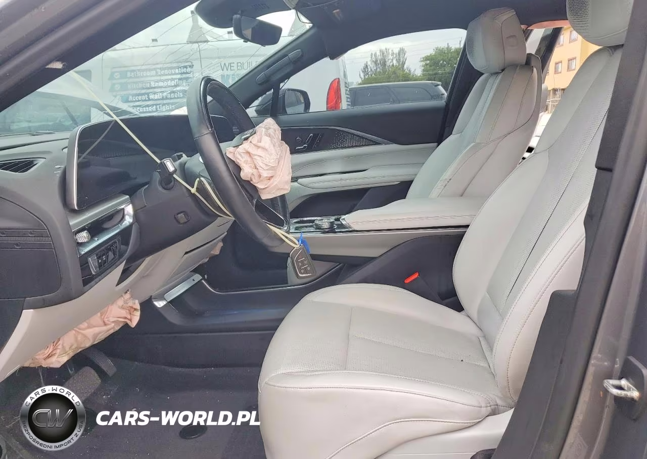 2023 Cadillac Lyriq Luxury VIN:1GYKPMRK1PZ000945 - 7