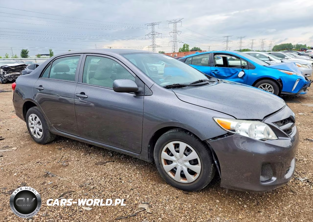 2013 Toyota Corolla L VIN:5YFBU4EE8DP103753 - 4