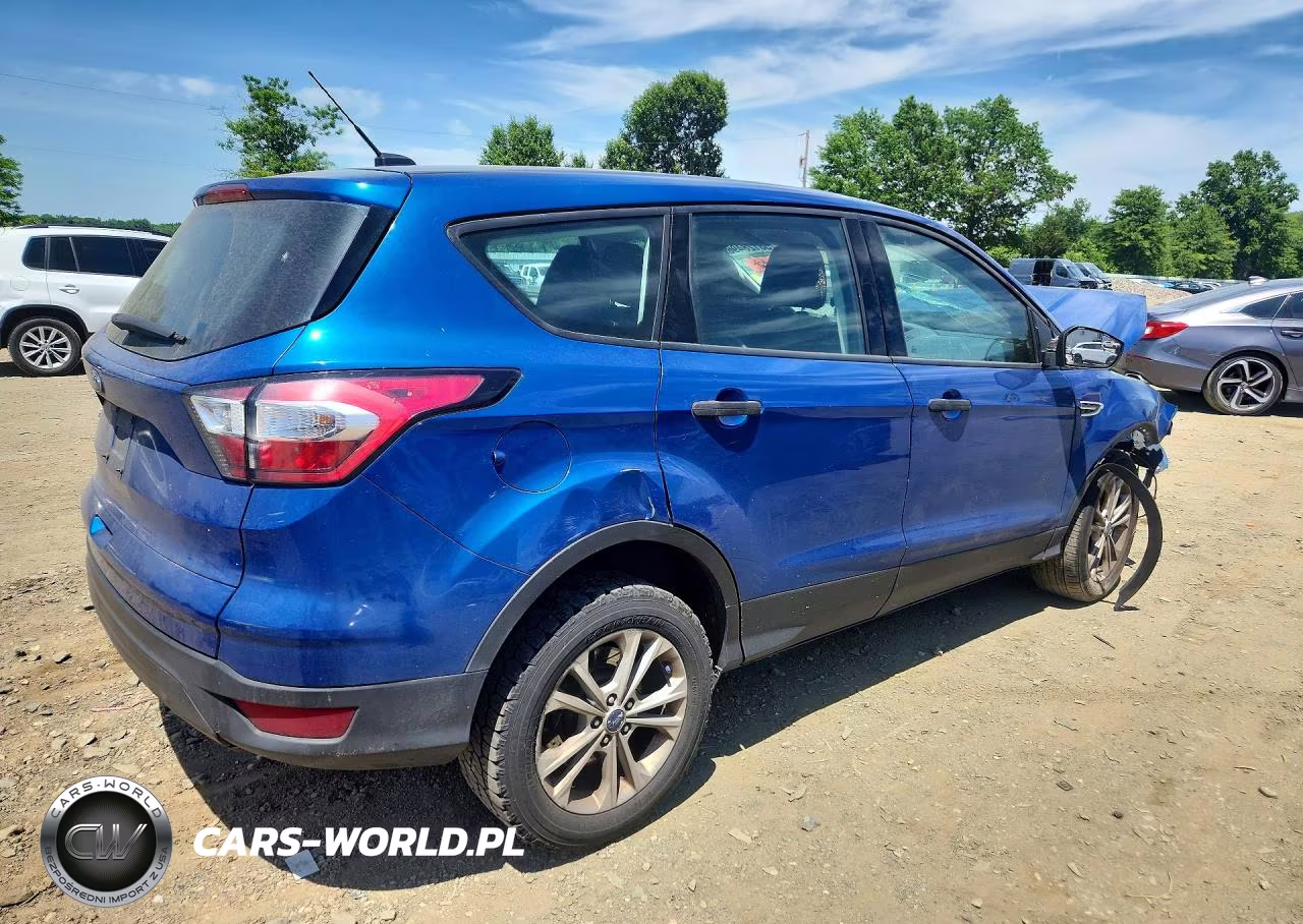 2017 Ford Escape S VIN:1FMCU0F72HUC08290 - 3
