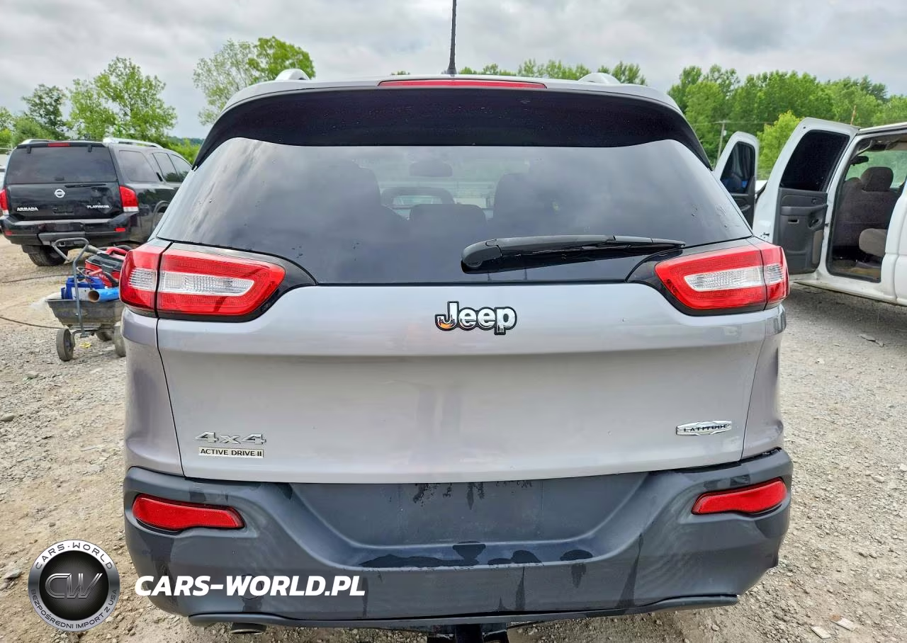 2014 Jeep Cherokee Latitude VIN:1C4PJMCB7EW247469 - 6