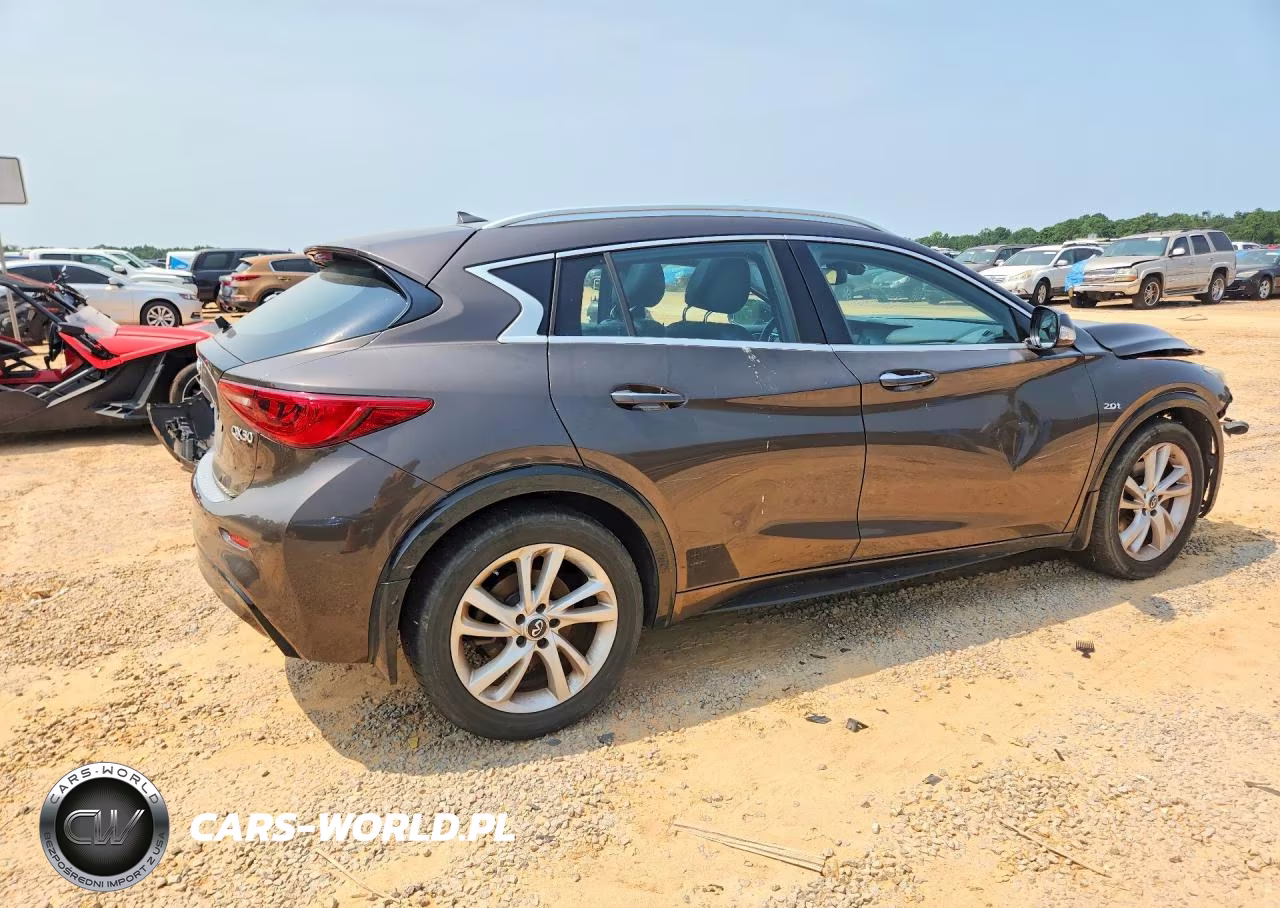 2017 Infiniti Qx30 Premium VIN:SJKCH5CP9HA023498 - 3