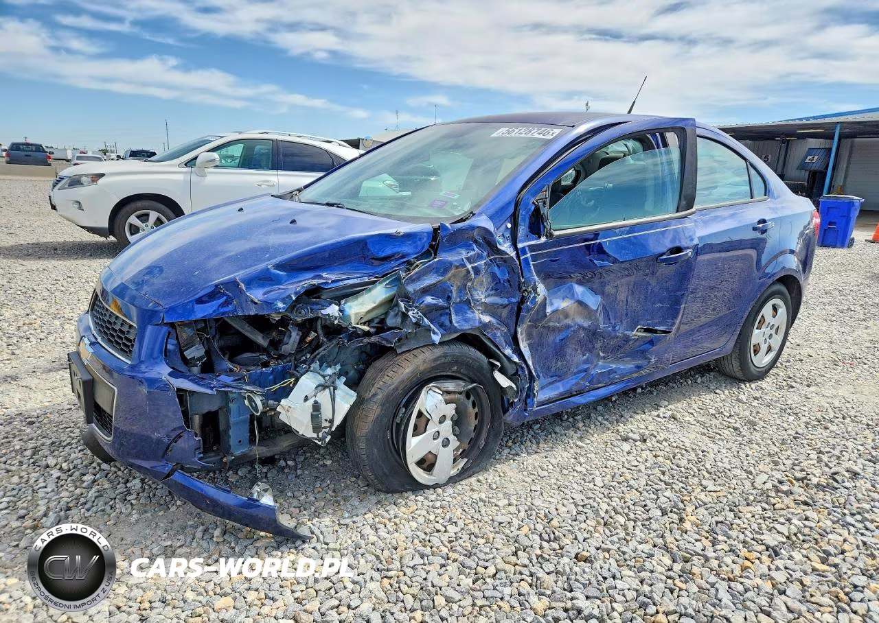 2013 Chevrolet Sonic Ls