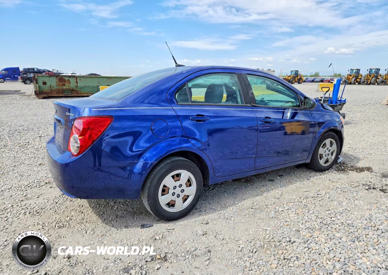 2013 Chevrolet Sonic Ls VIN:1G1JA5SG1D4252274 - 3