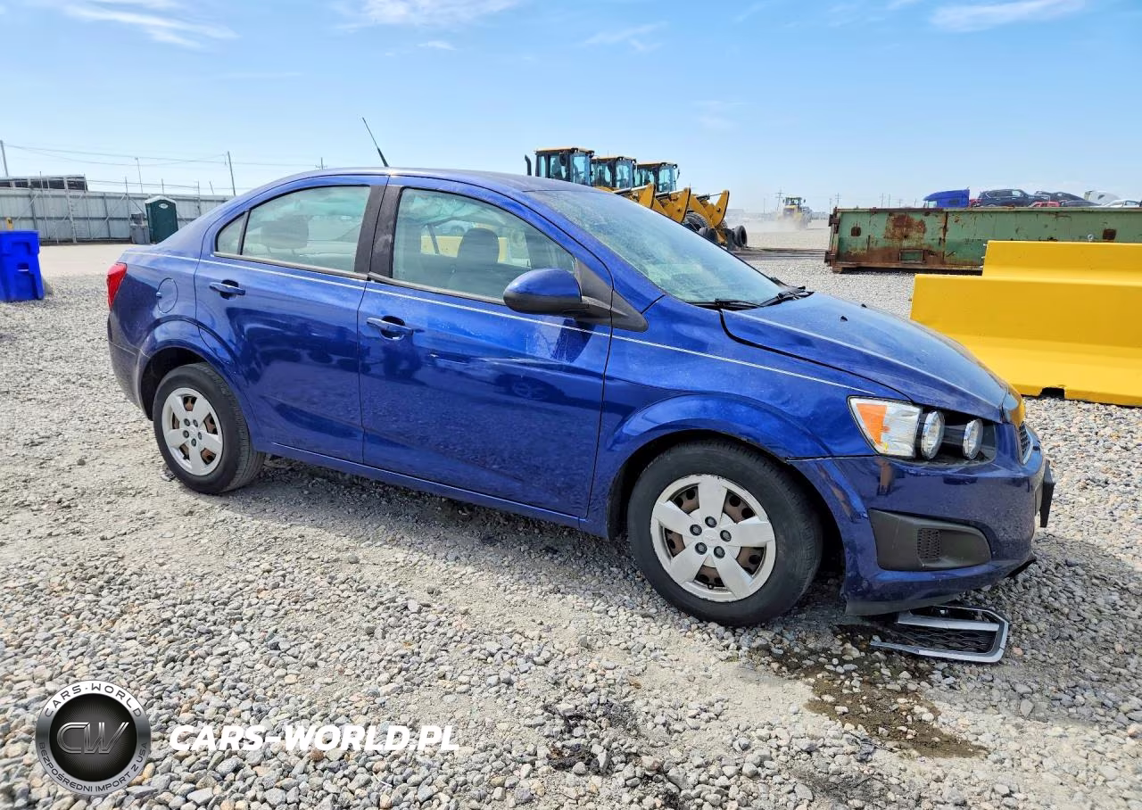 2013 Chevrolet Sonic Ls VIN:1G1JA5SG1D4252274 - 4