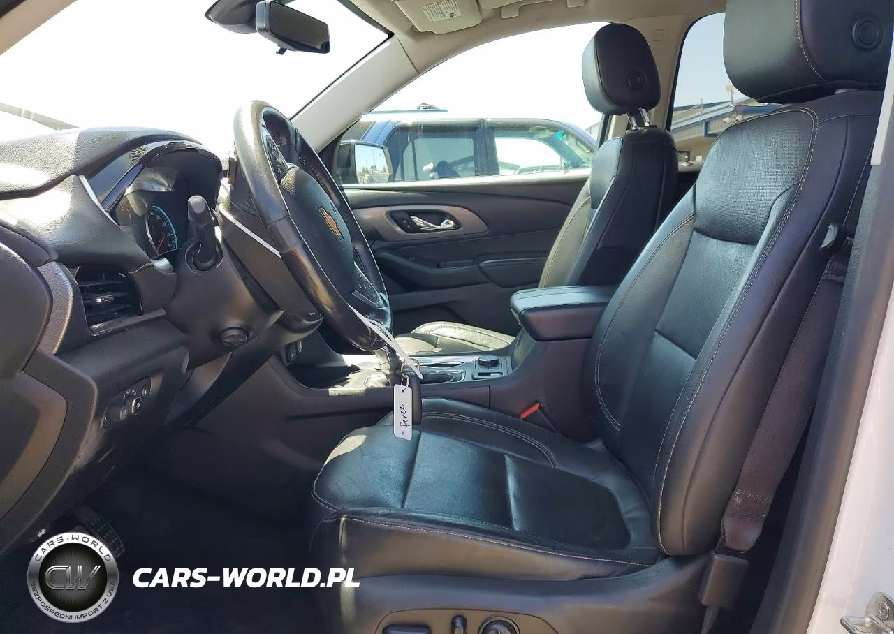 2021 Chevrolet Traverse Premier VIN:1GNERKKWXMJ149337 - 7