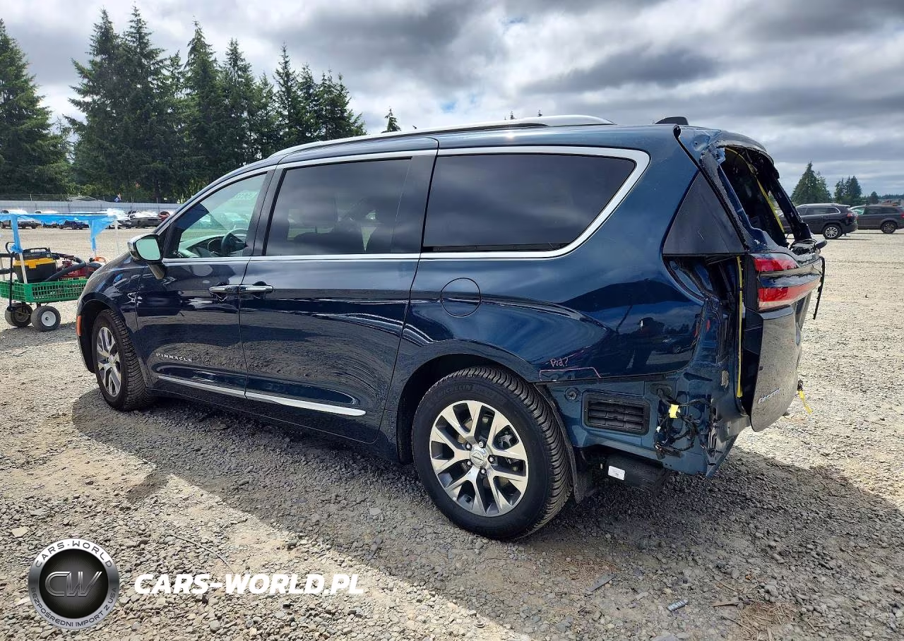 2023 Chrysler Pacifica Hybrid Pinnacle VIN:2C4RC1N72PR565358 - 2
