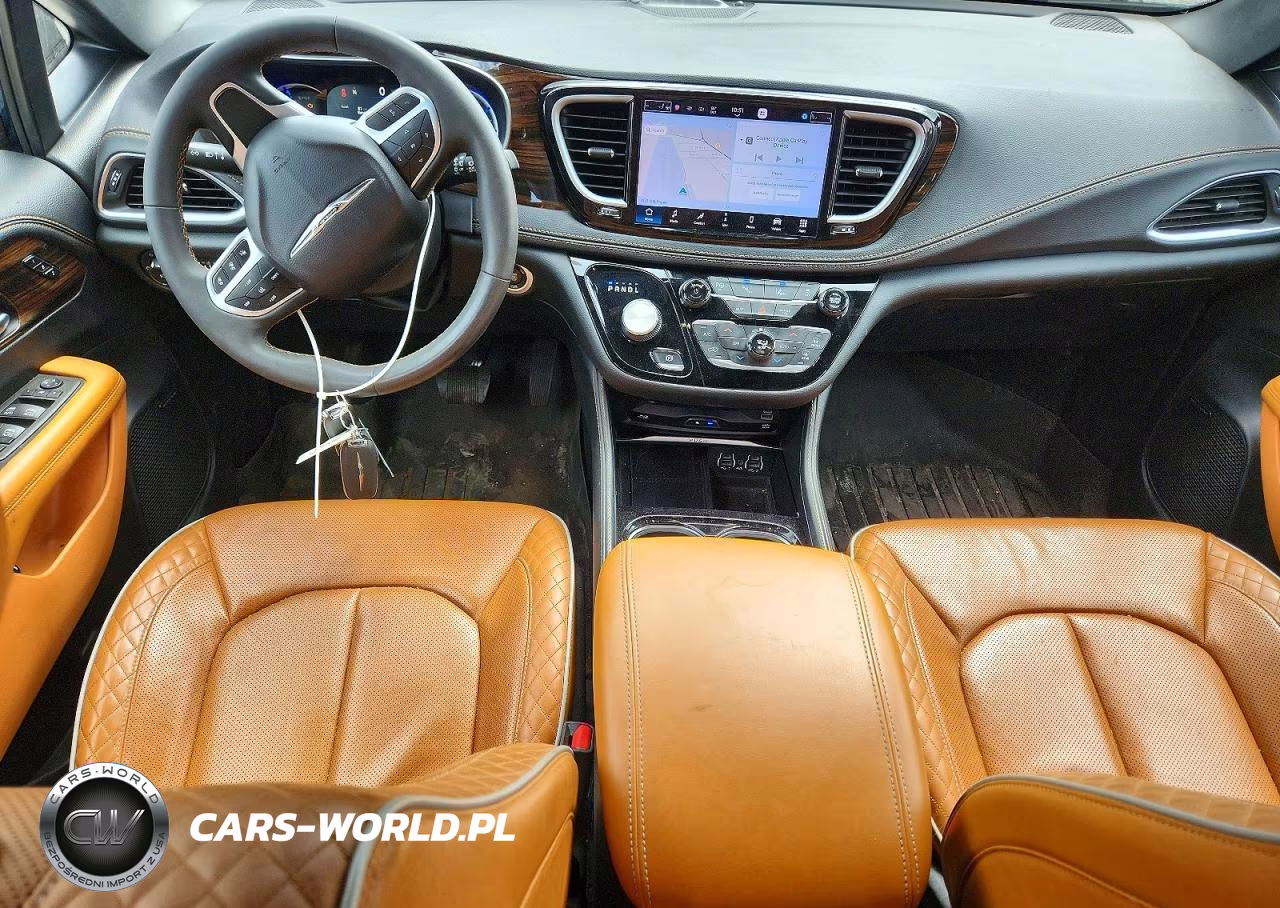2023 Chrysler Pacifica Hybrid Pinnacle VIN:2C4RC1N72PR565358 - 8