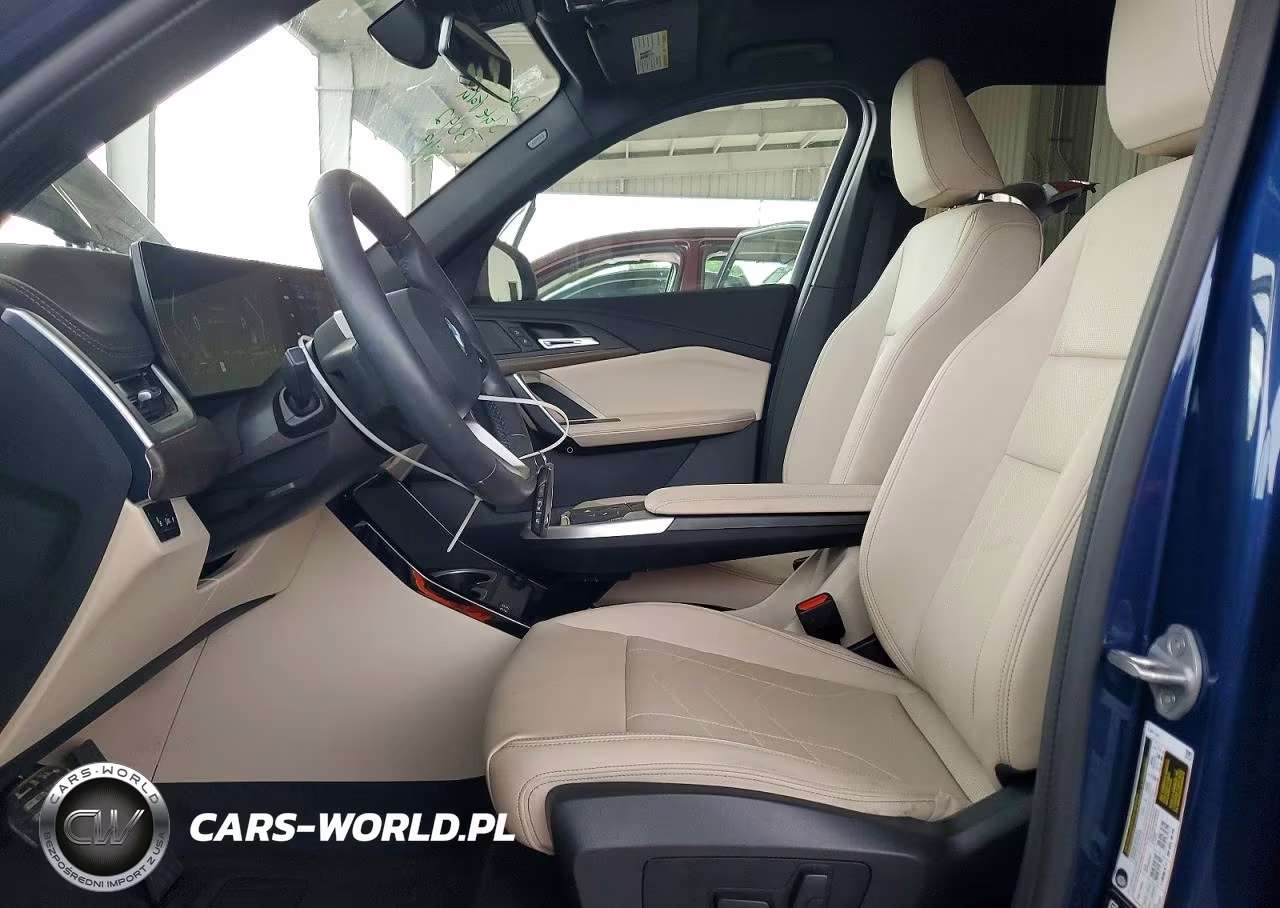 2025 BMW X1 xDrive28I VIN:WBX73EF0XS5250882 - 7