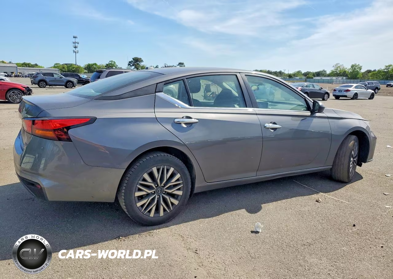 2025 Nissan Altima Sv VIN:1N4BL4DW2SN309860 - 3