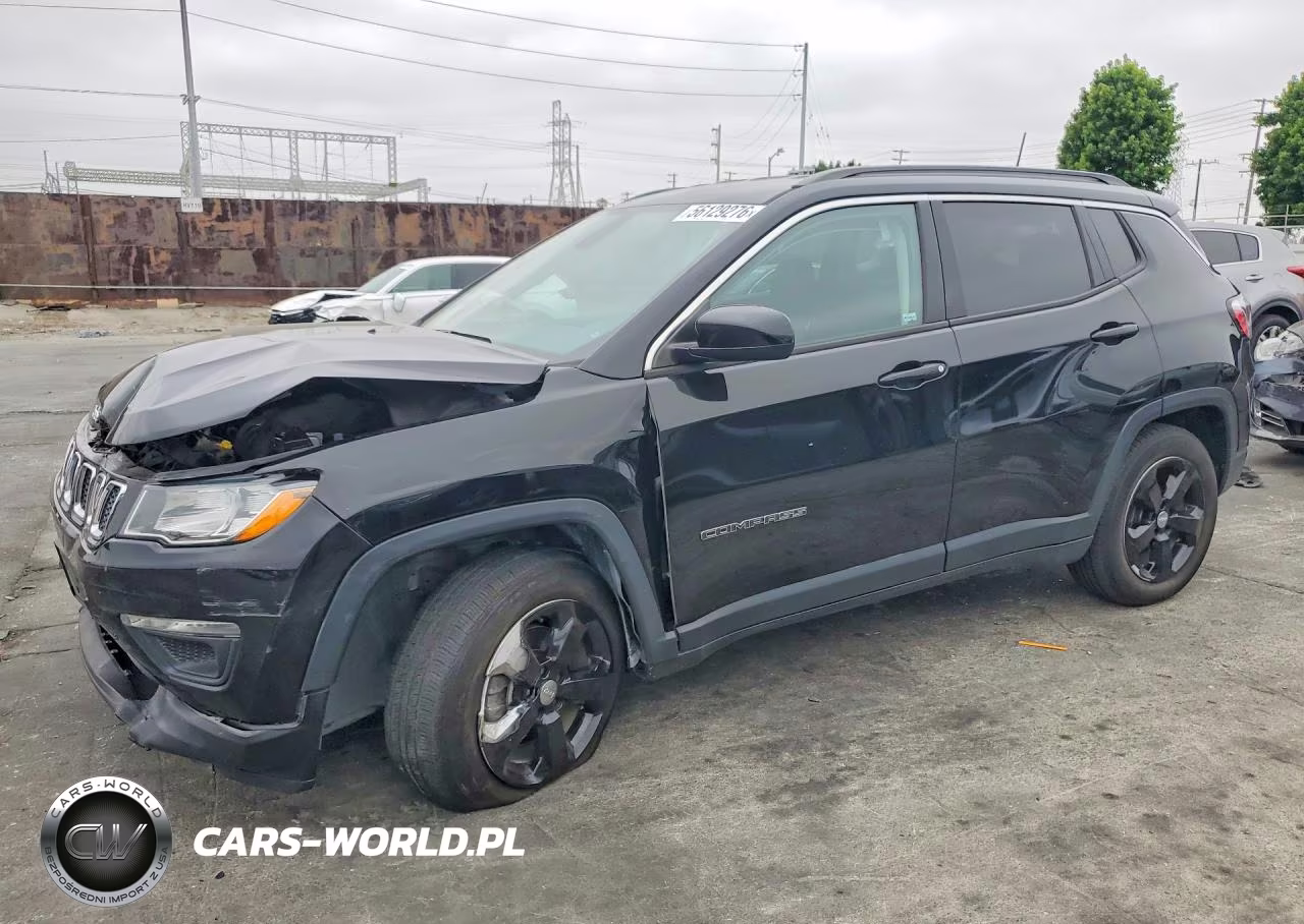 2018 Jeep Compass Latitude – zdjęcie 1 z 13