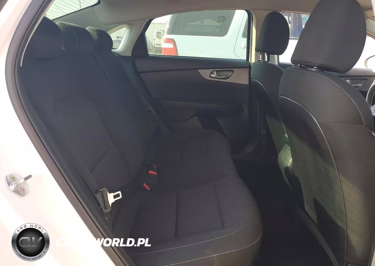 2021 Kia Forte Lxs VIN:3KPF24AD6ME349609 - 10