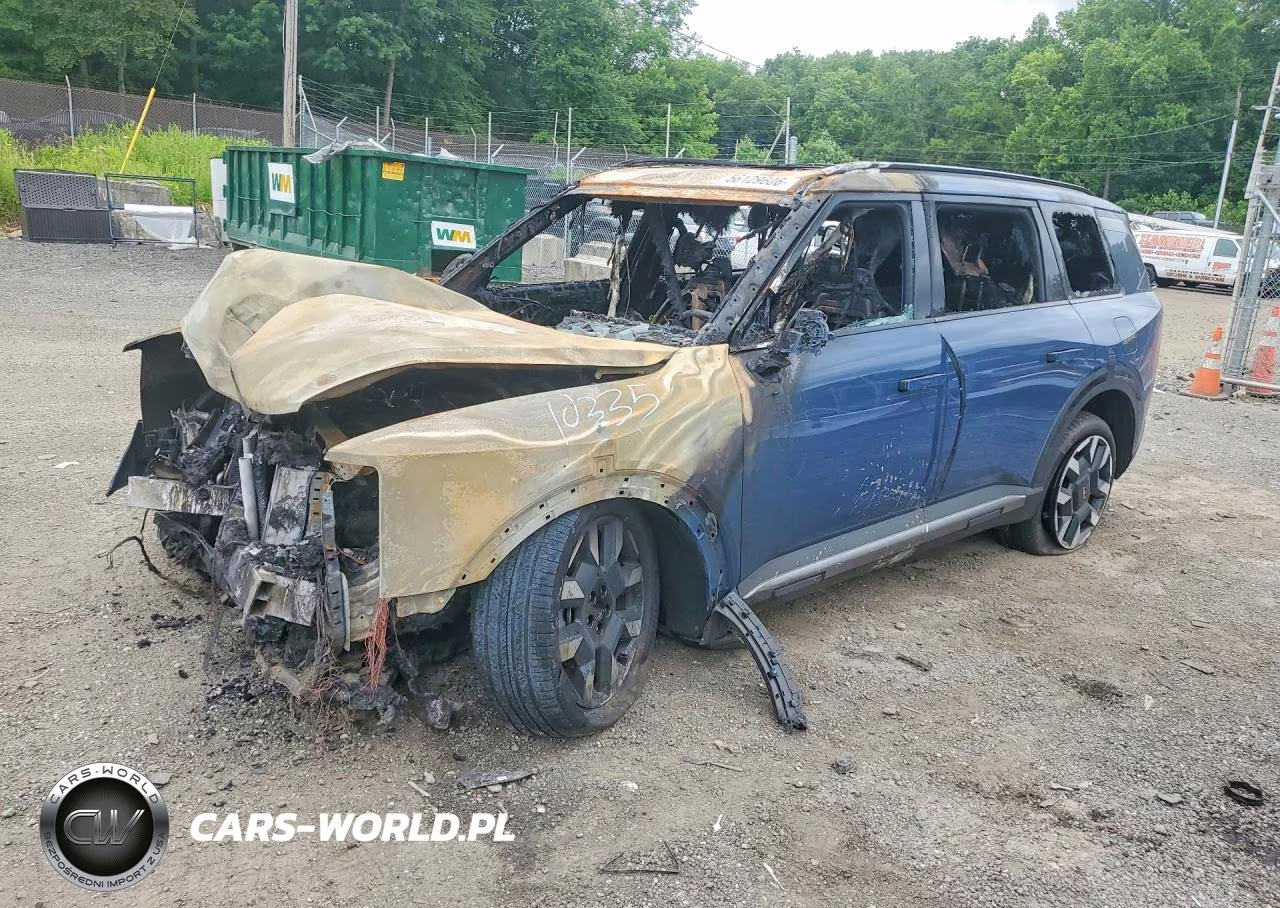 2027 Kia Telluride S VIN:5XYPEES14VG011796 - 1