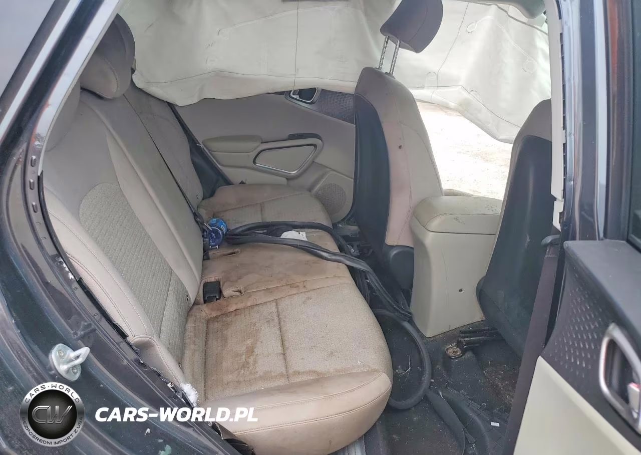 2020 Kia Soul S VIN:KNDJ23AU3L7717229 - 10
