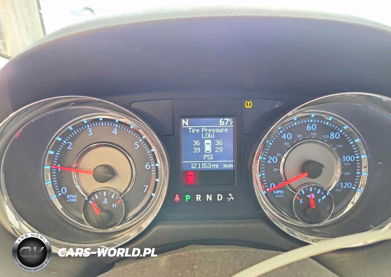 2012 Chrysler Town & Country Touring VIN:2C4RC1BG8CR190123 - 9