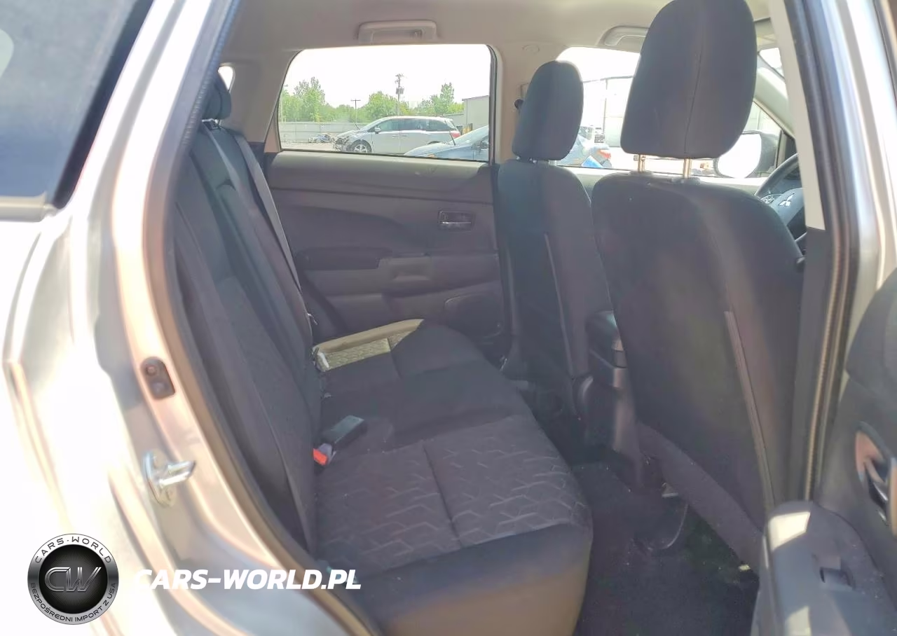 2025 Mitsubishi Outlander Sport S VIN:JA4ARUAU6SU011903 - 11