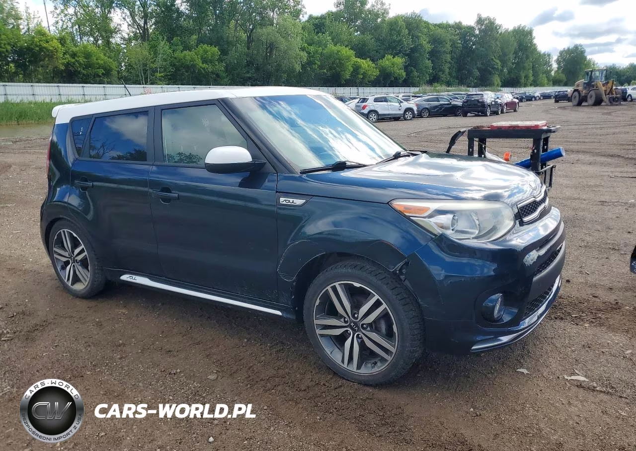 2018 Kia Soul + VIN:KNDJP3A55J7620198 - 4