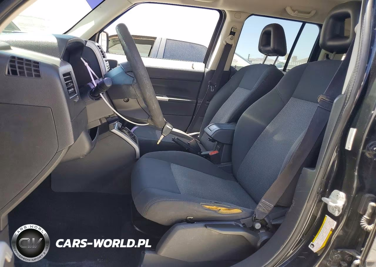 2008 Jeep Patriot Sport VIN:1J8FF28W68D622189 - 7