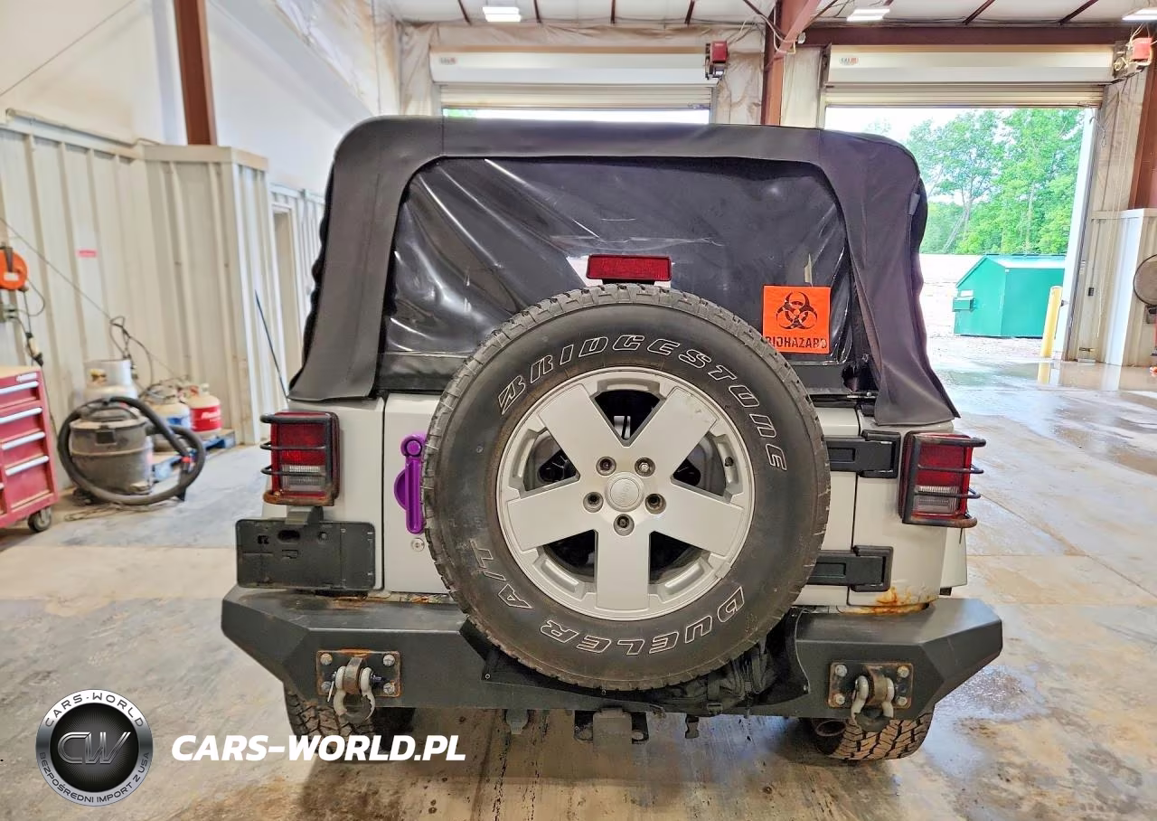 2007 Jeep Wrangler Sahara VIN:1J4GA59117L148553 - 6