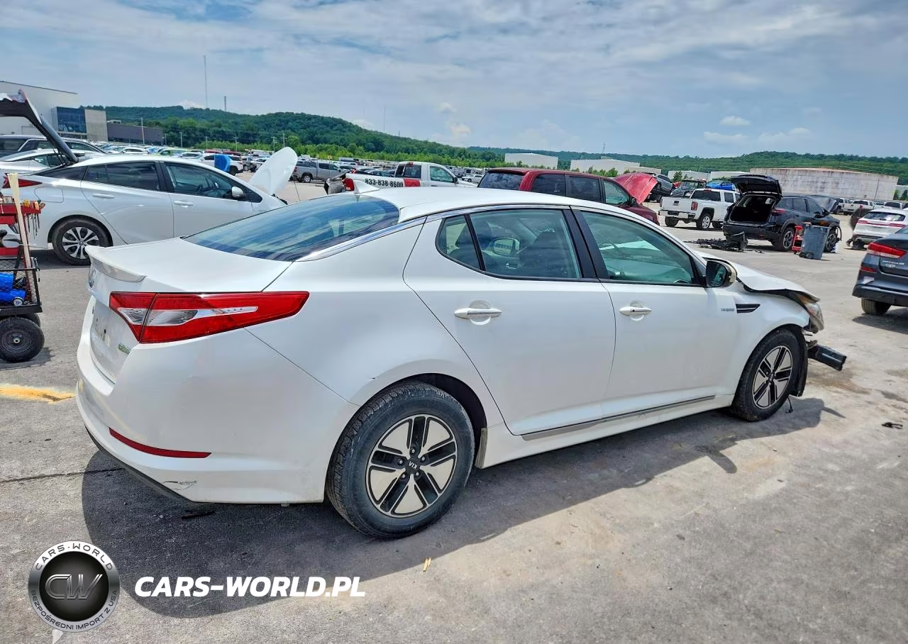 2013 Kia Optima Hybrid VIN:KNAGM4AD9D5044841 - 3