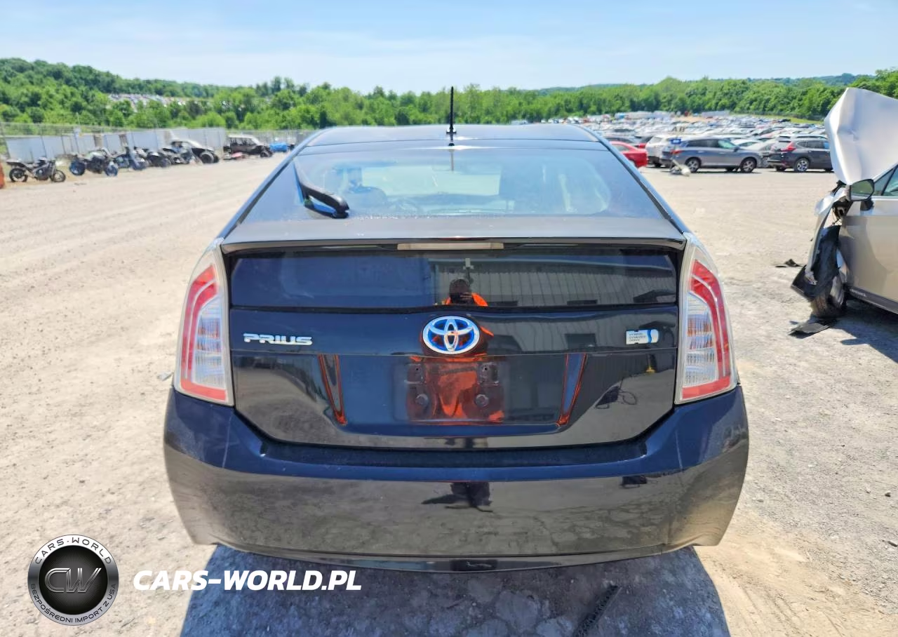 2012 Toyota Prius One VIN:JTDKN3DU0C1517791 - 6