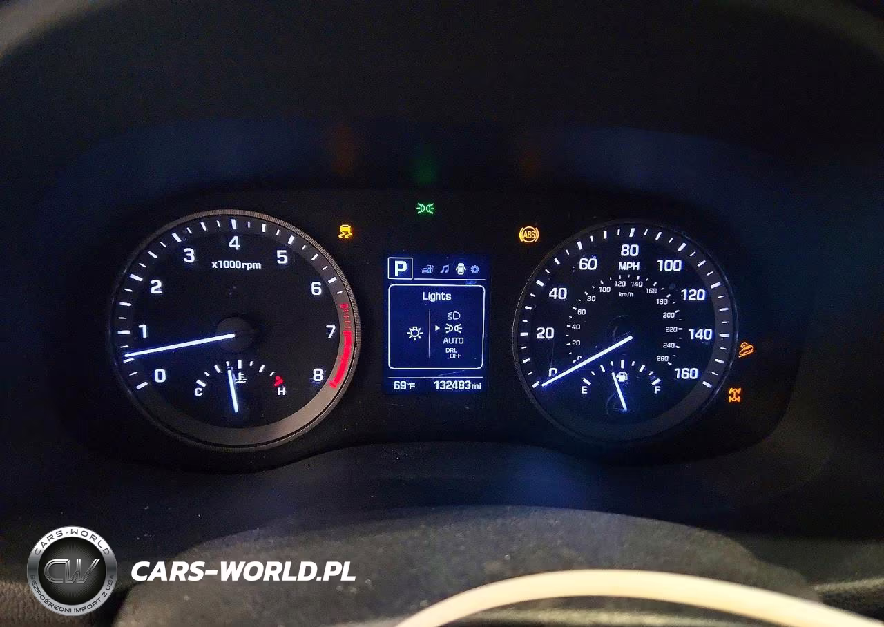 2018 Hyundai Tucson Sel VIN:KM8J3CA49JU681828 - 9