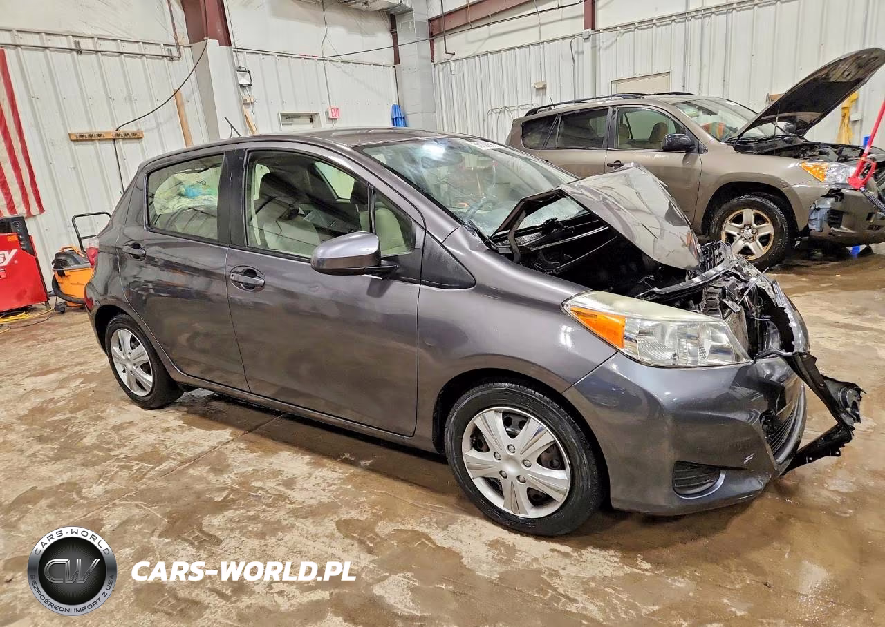 2012 Toyota Yaris 5-Door Le VIN:JTDKTUD36CD531146 - 4