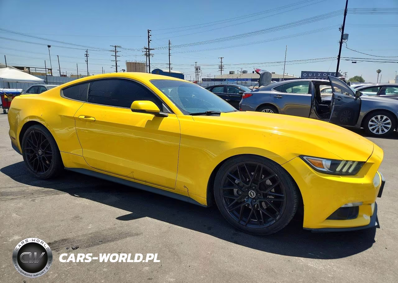2016 Ford Mustang VIN:1FA6P8TH9G5304923 - 4
