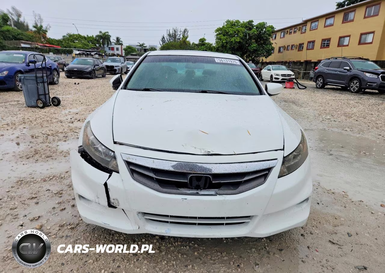 2011 Honda Accord Exl VIN:1HGCS2B86BA008804 - 5
