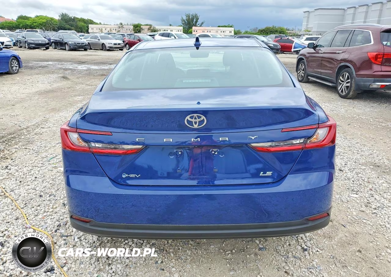 2025 Toyota Camry Le VIN:4T1DAACK5SU094675 - 6