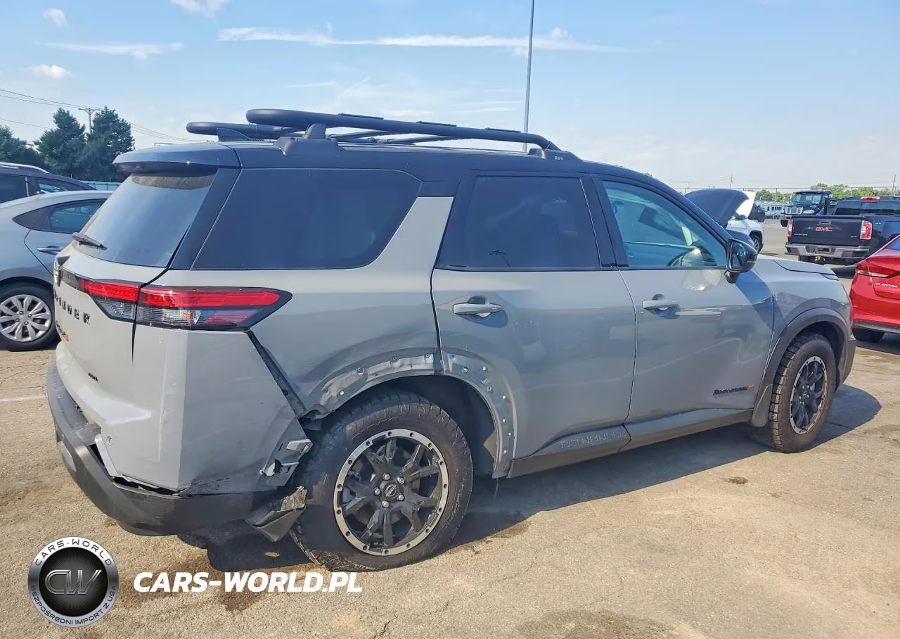 2025 Nissan Pathfinder Rock Creek VIN:5N1DR3BD7SC306702 - 3