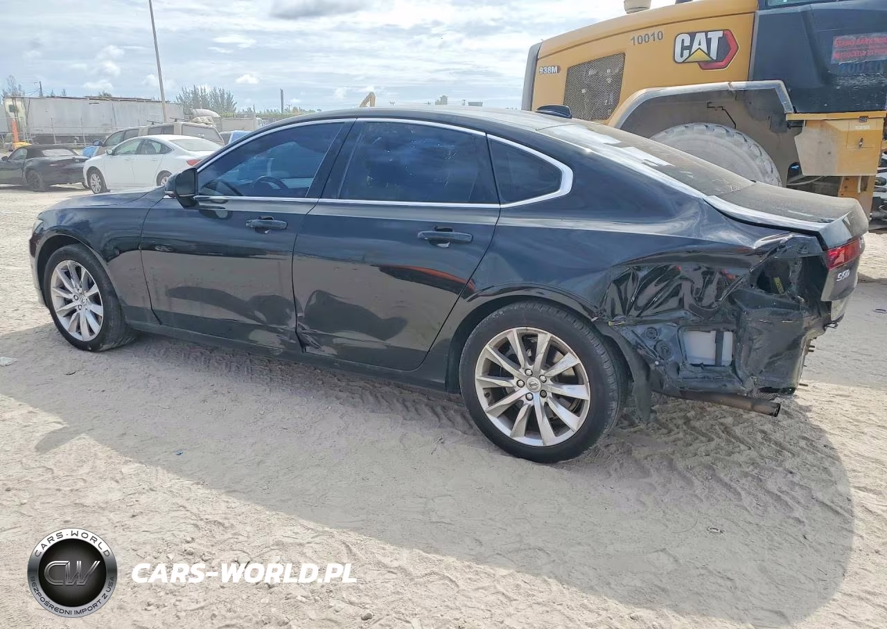 2017 Volvo S90 T6 Momentum VIN:YV1A22MK1H1017850 - 2