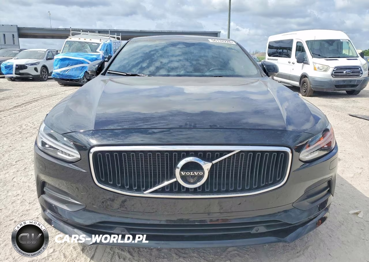 2017 Volvo S90 T6 Momentum VIN:YV1A22MK1H1017850 - 5