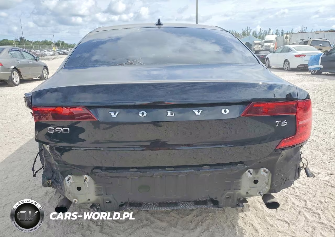 2017 Volvo S90 T6 Momentum VIN:YV1A22MK1H1017850 - 6