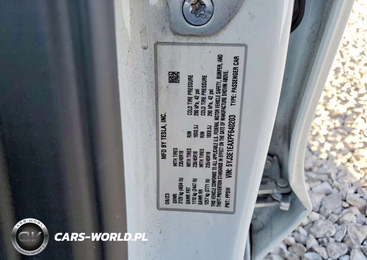 2023 Tesla Model 3 VIN:5YJ3E1EAXPF640203 - 12