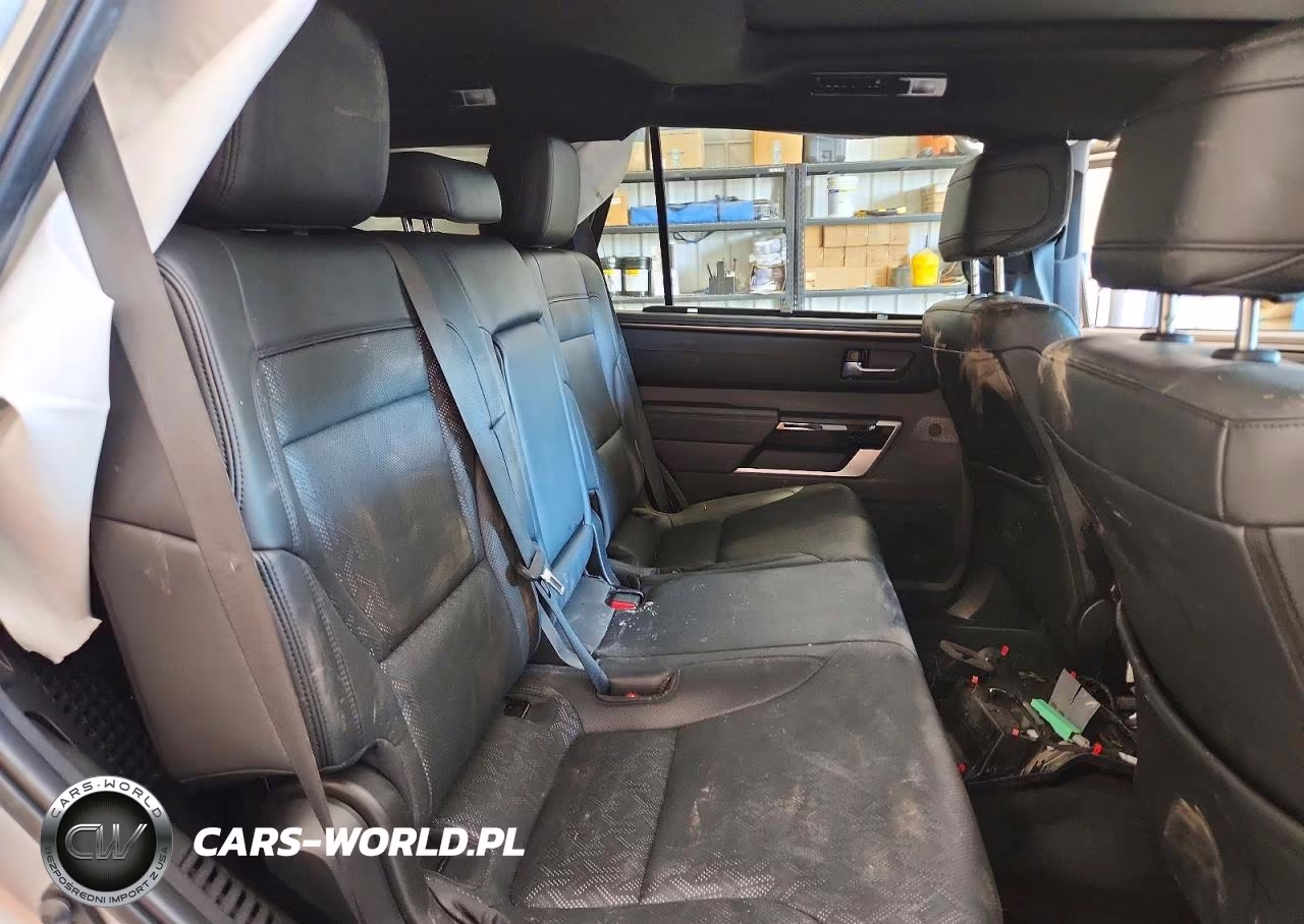 2025 Toyota Sequoia Limited VIN:7SVAAAAA7SX004030 - 11