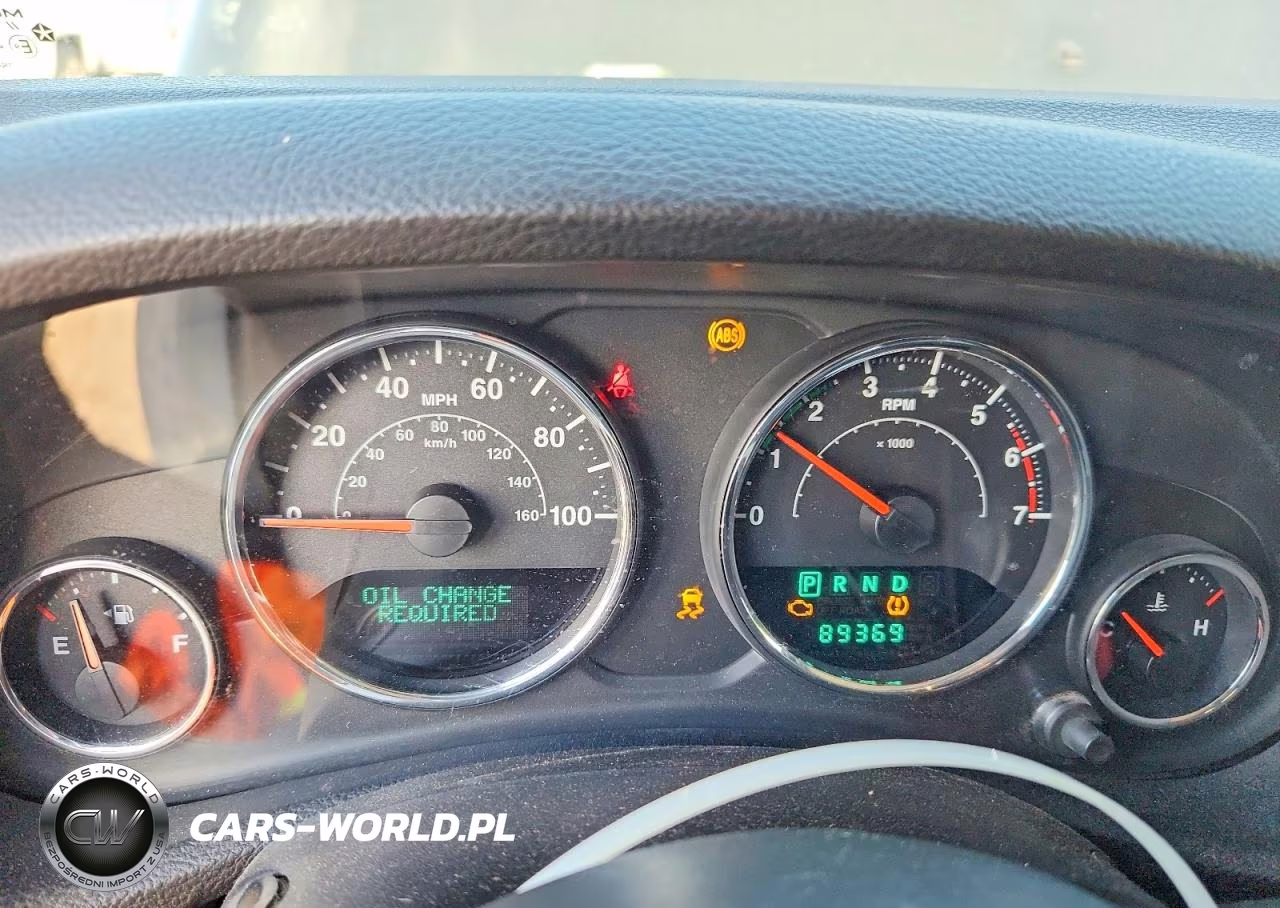 2011 Jeep Wrangler Sport VIN:1J4AA2D15BL601691 - 9
