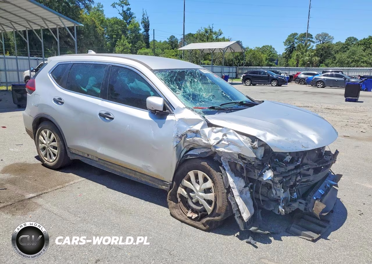 2018 Nissan Rogue S VIN:5N1AT2MT3JC756378 - 4