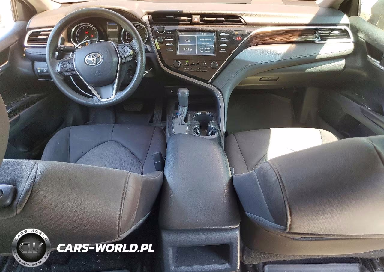 2018 Toyota Camry Le VIN:4T1B11HK0JU669490 - 8